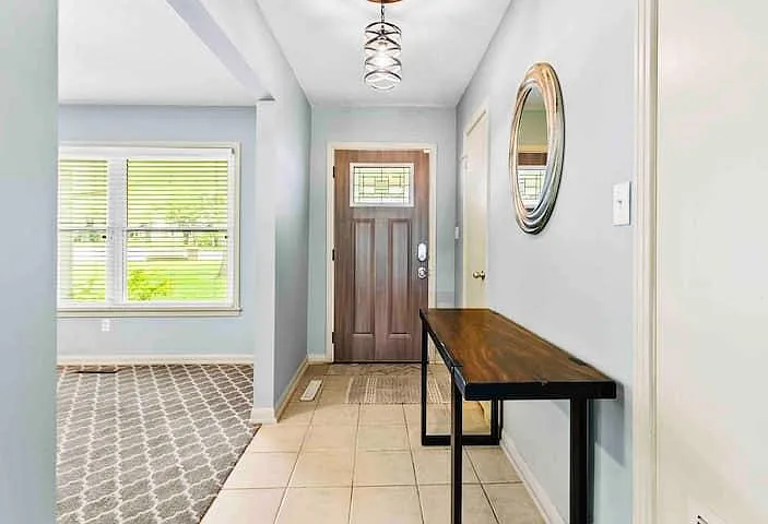 10000 Nall Ave — Photo 2