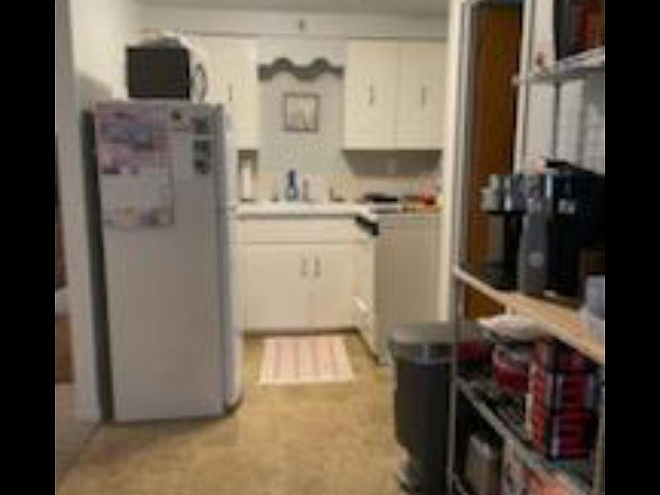 2nd image of 367 Palmer Ave