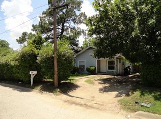 405 N Bradshaw St, Denton, TX 76209