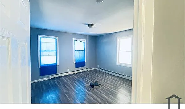256 Charles Ave #1 — Photo 8