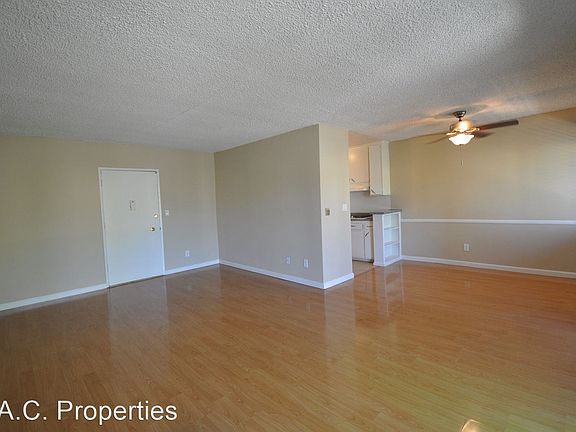 4th image of 5502 Corteen Pl APT 203