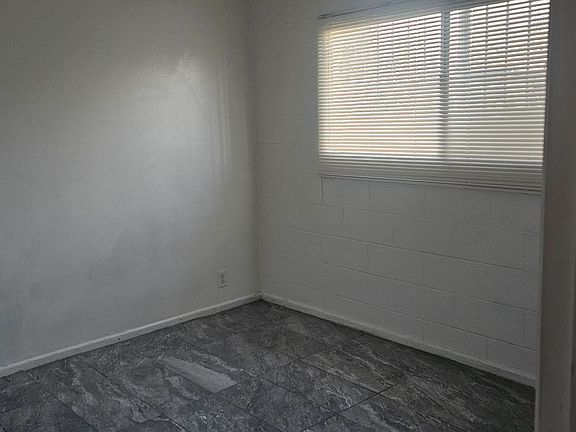 3rd image of 1933 Alwill St APT A