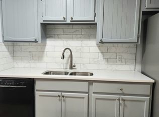 2627 Woodmont Trl, Fort Worth, TX 76133