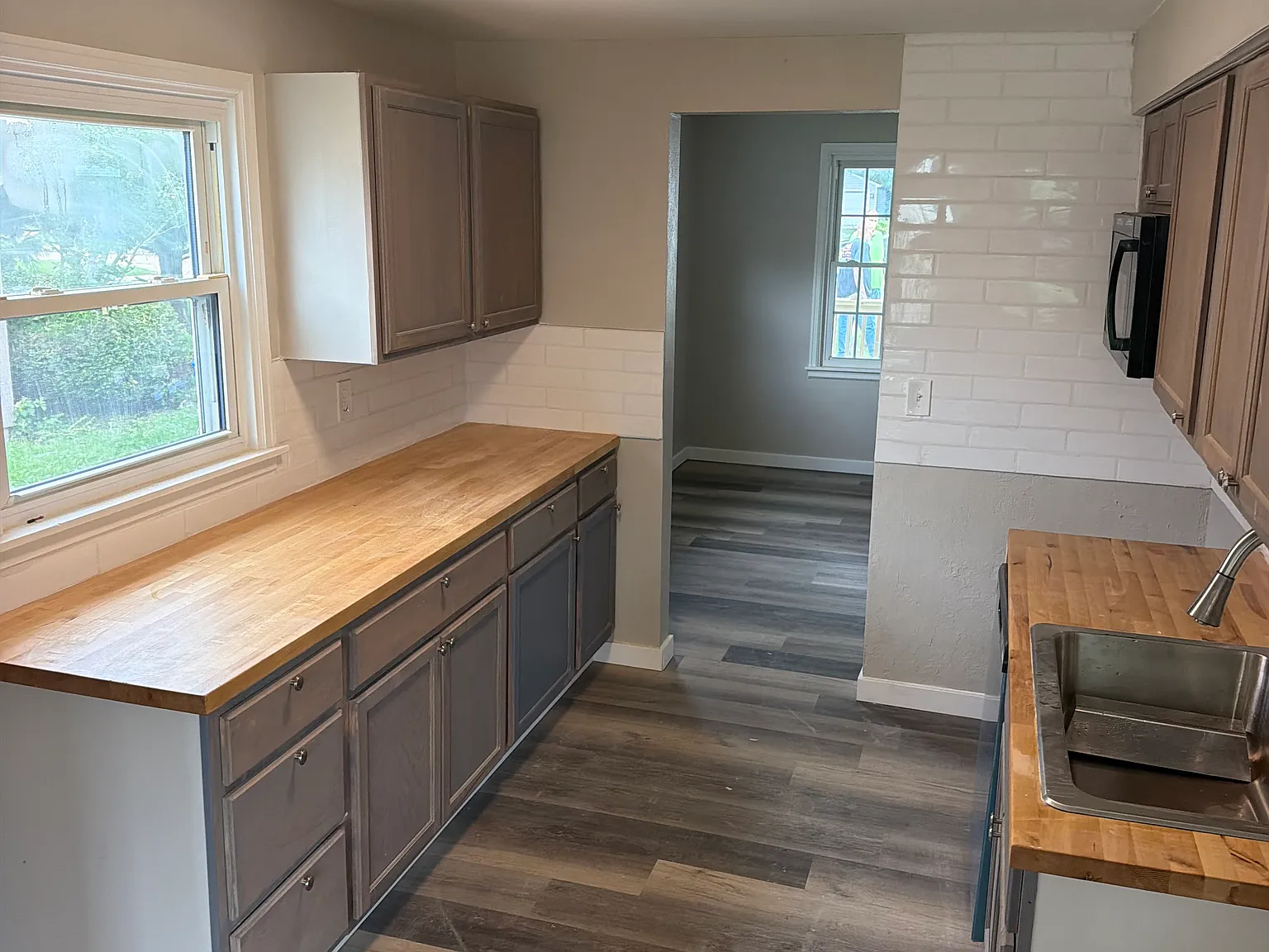 3 bed, 1209 sqft, $1,250 — Photo 2