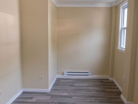 3rd image of 23 Willow St Floor 1-F