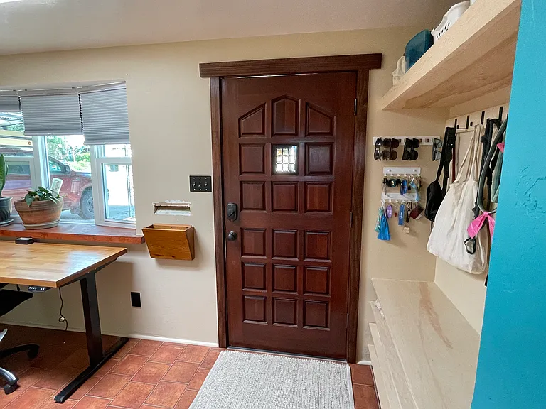 321 Sierra Pl NE — Photo 5