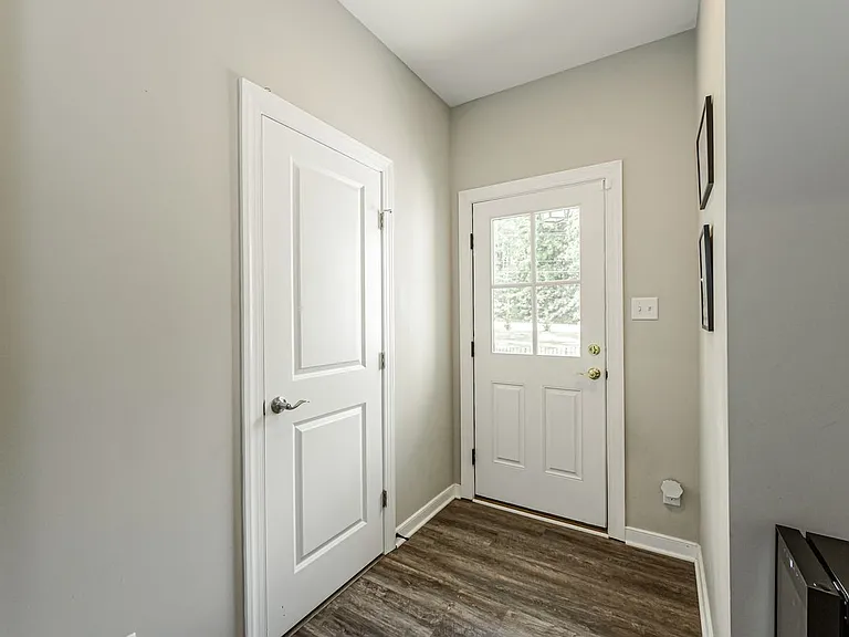 421 Pagebrook Dr — Photo 47