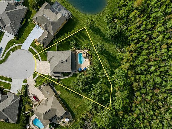 3rd image of 14810 Ninebark Ct