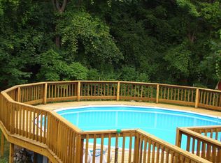 215 Briarwood Ln, Scottsville, NY 14546