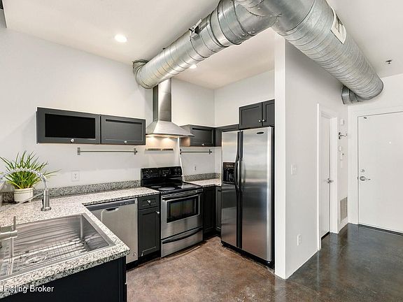 4th image of 400 E Main St Unit 308