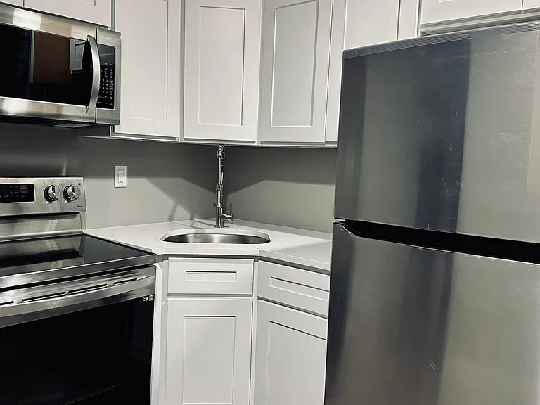 5539 Boyer St #2 — Photo 7