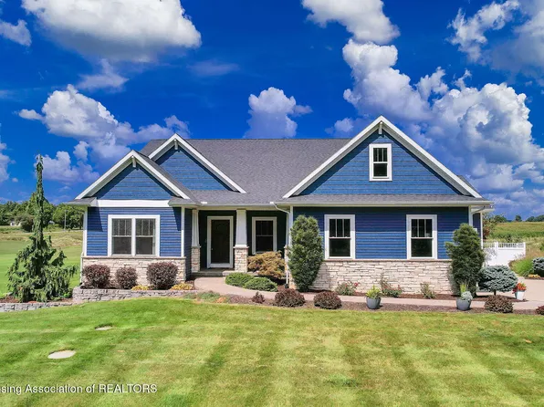 3950 W Howe Rd, Dewitt, MI 48820