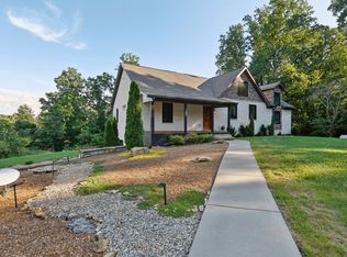 1099 W Sears Rd, Pegram, TN 37143