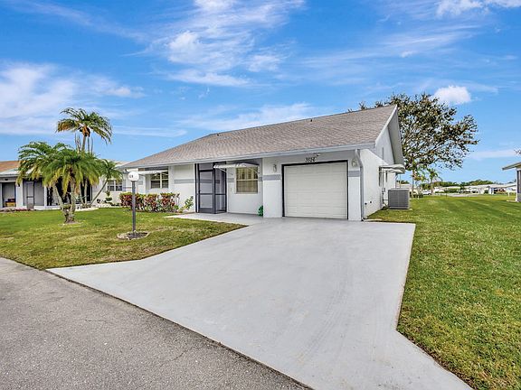 3rd image of 3526 Amalfi Drive