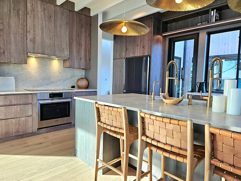 599 Peconic Bay Blvd — Photo 21