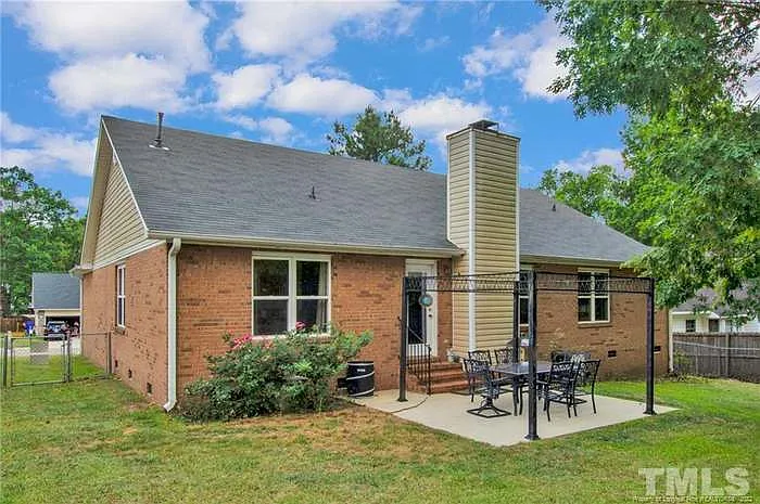 3024 Coachway Dr — Photo 14