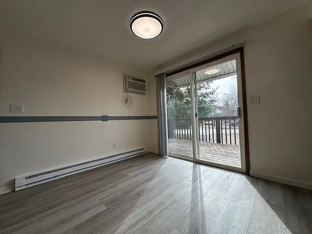 1019 N Bowdish Rd #1 — Photo 6