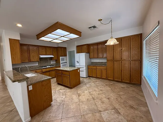 11861 Point Rock Way — Photo 15