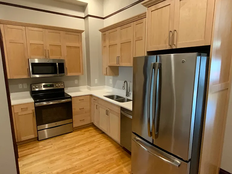 1202 Tower Ave — Photo 153