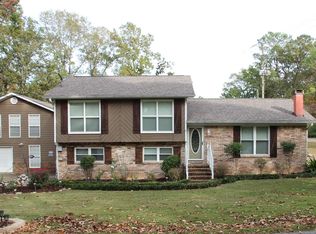 20 Saxon Ln, Calera, AL 35040