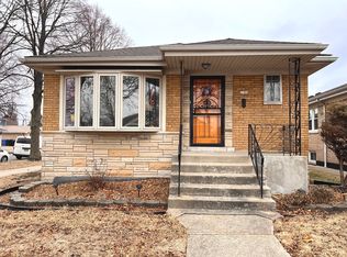 5701 S Nagle Ave, Chicago, IL 60638