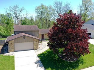 2382 Bevington Ln, Hamilton, OH 45013