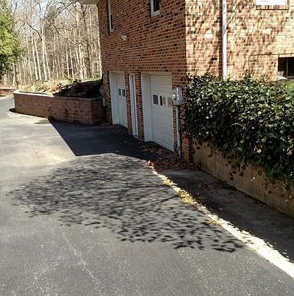 Attached 2 car garage/Walk out level