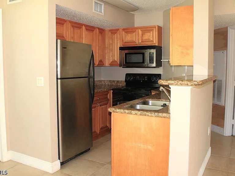 12550 Equestrian Cir #608 — Photo 6