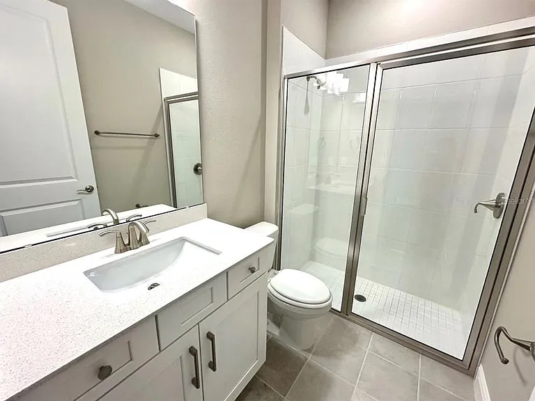 2122 Divot Dr — Photo 3