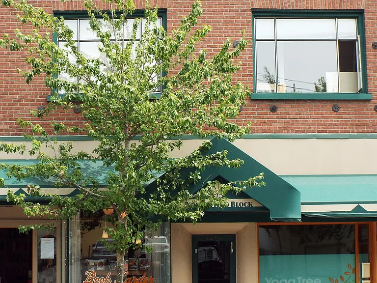 Fremont Apartments - Located on Fremont Ave — Photo 7
