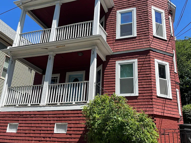227A Summer St #2 — Photo 9