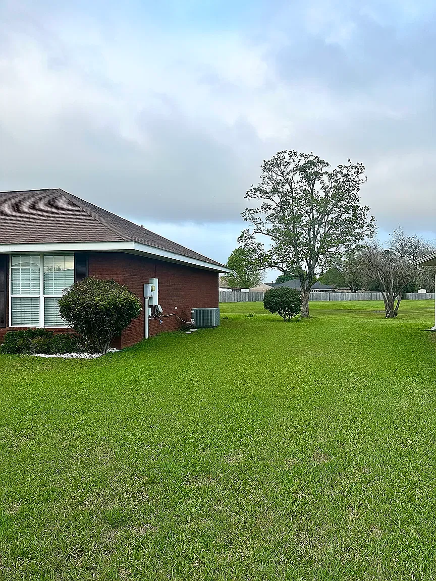 4 bed, 1755 sqft, $2,500 — Photo 3
