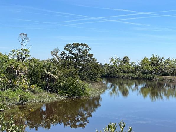  Rye Key Dr, Cedar Key, FL 32625