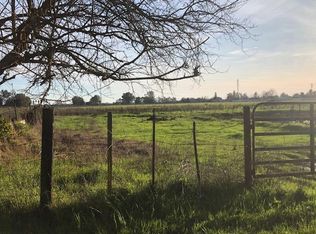 1194 Murphy Rd, Olivehurst, CA 95961