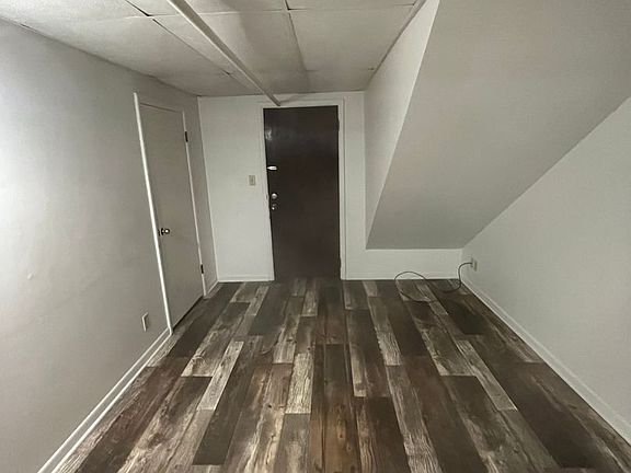 4th image of 910 2nd Ave N #10