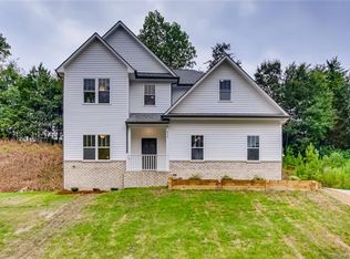 423 Spruce Pl SE, Concord, NC 28025