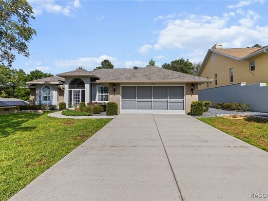 6215 N Whispering Oak Loop, Beverly Hills, FL 34465