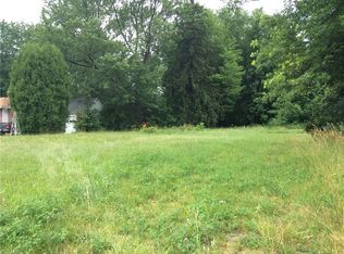 4418 New Rd, Youngstown, OH 44515