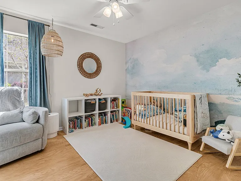 2045 Arundel Pl — Photo 32