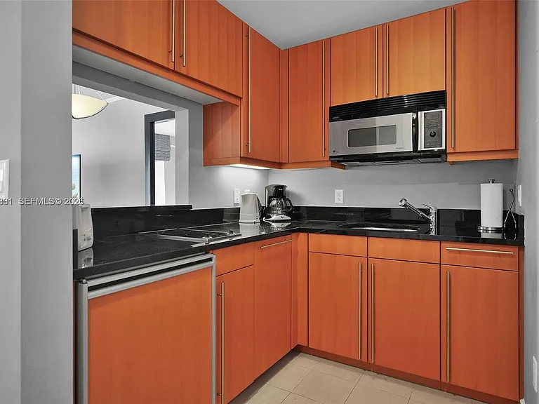 1435 Brickell Ave #3210 — Photo 6