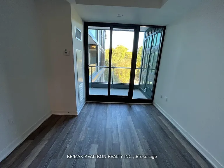 250 Lawrence Ave W #401 — Photo 6