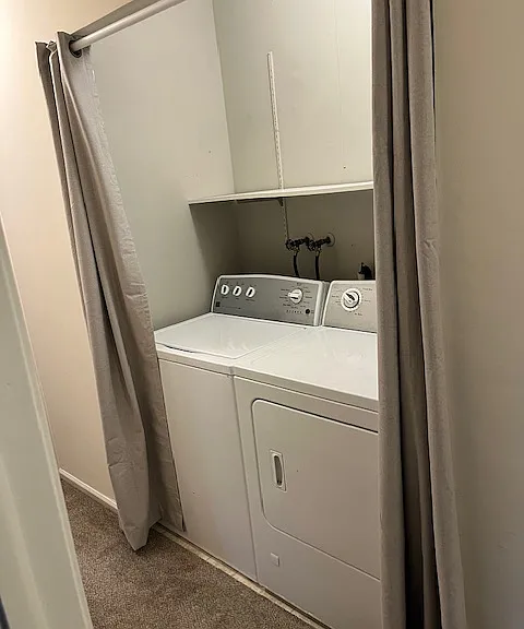 1102 Eisenhower Ct — Photo 12