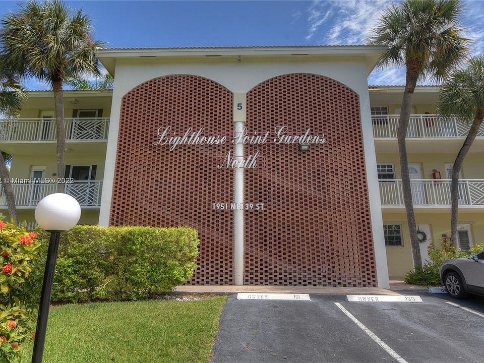 1st image of 1951 NE 39th St APT 239