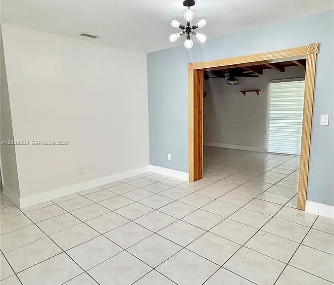 11952 SW 37th Ter — Photo 6