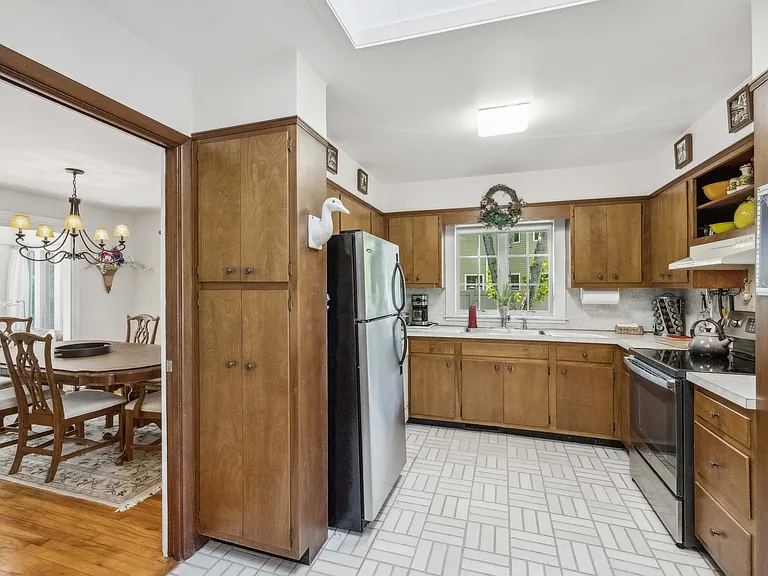 7 Linda Ln — Photo 21