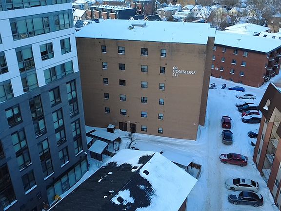 5th image of 212 Colborne St #101