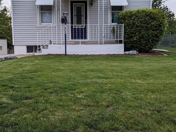 1605 Harrison St, Quincy, IL 62301