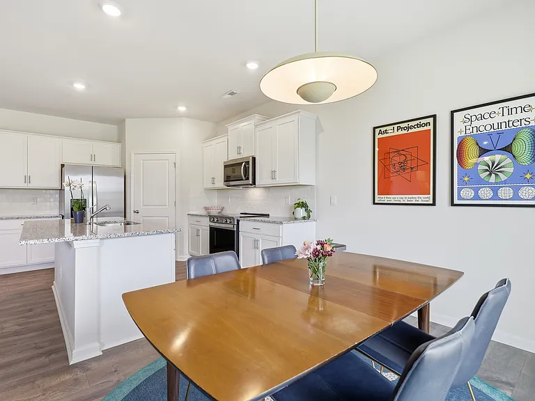 657 Bryson Blvd — Photo 3