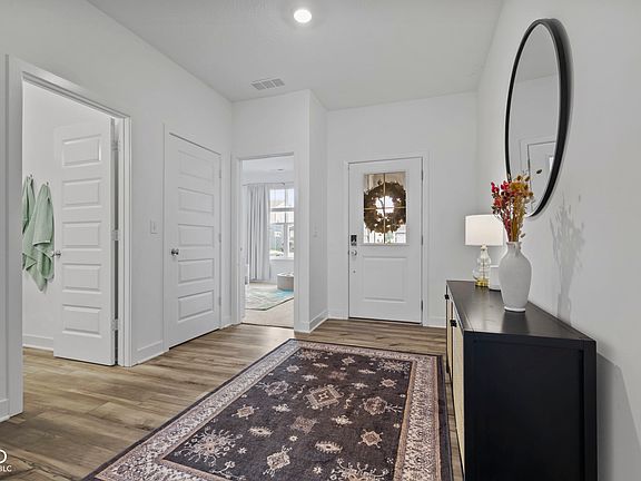 3rd image of 5424 Oak Knoll Dr