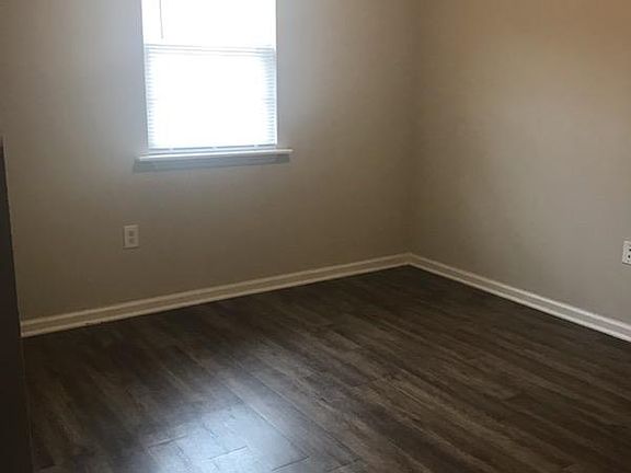 3rd image of 115 Wheeless Cir APT G